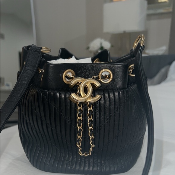 chanel Drawstring Bucket Bag - Picture 5 of 6